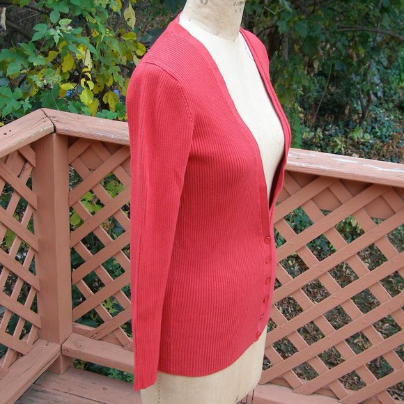 Moda International Size M 6-8 Red Knit Cardigan from Victoria's Secret - Picture 7 of 9